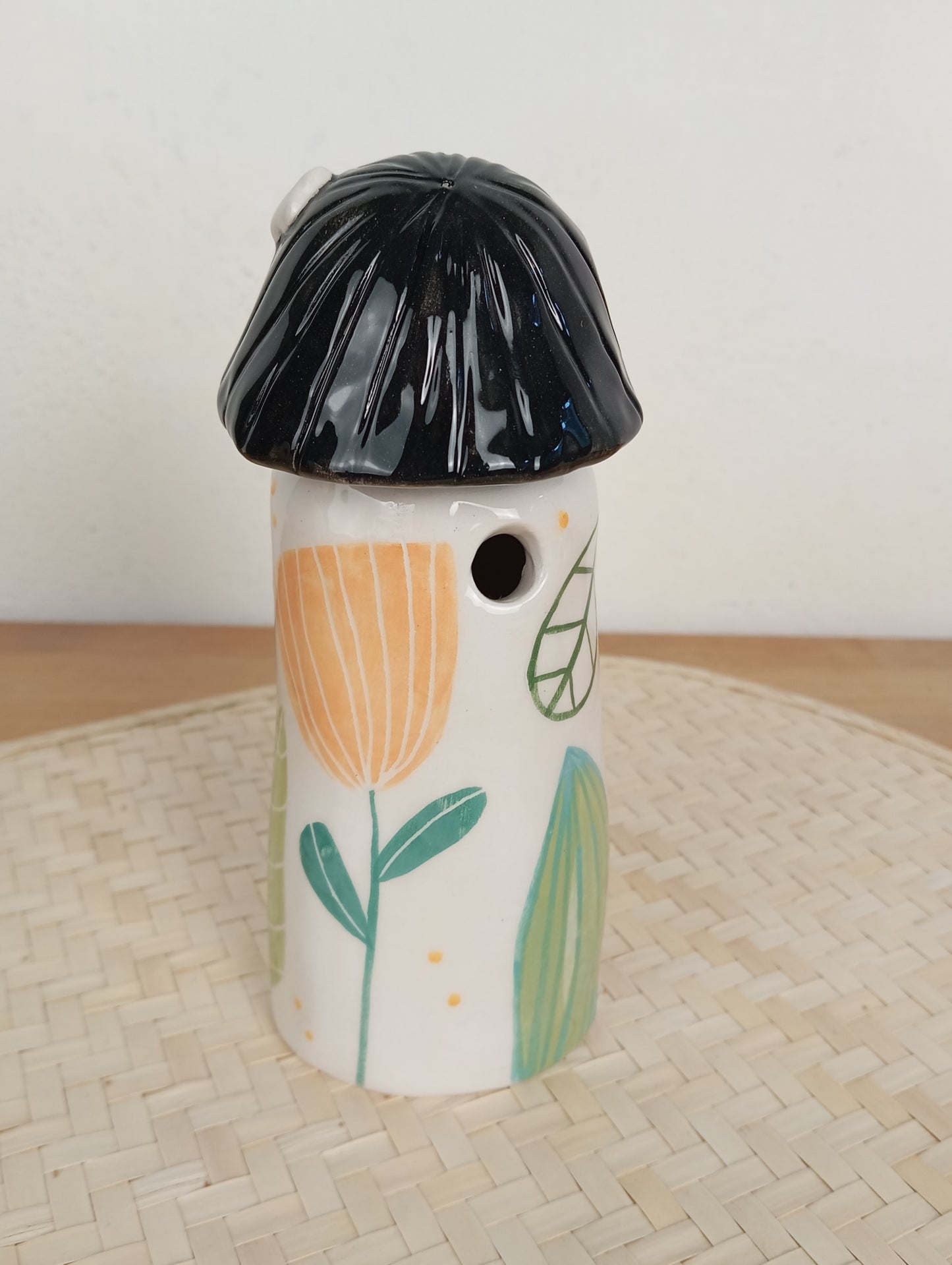 Madamina Botanica- vasetto statua in ceramica.